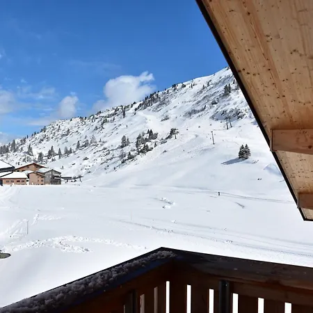 Apart-Wolf-Arlberg-3